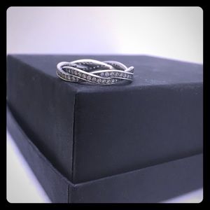 Pandora Twist of Fate ring